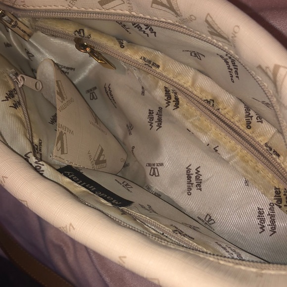 Vintage Valentino - Picture 3 of 3